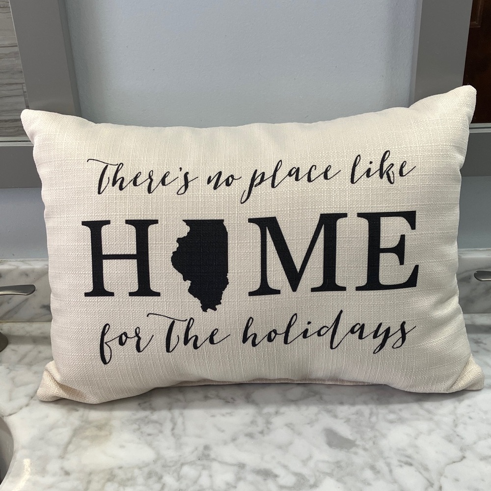 Illinois Home for the Holidays Decorative Pillow - Cream and Black 19in x 13 in - Picture 11 of 11
